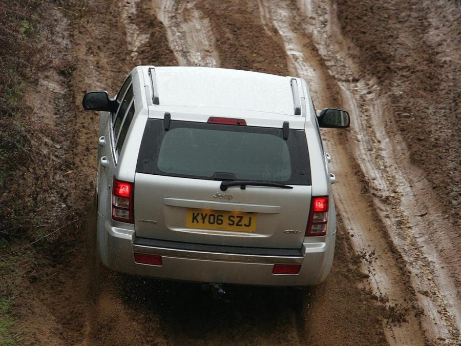  Jeep Grand Cherokee CRD Limited 2005 года  (UK) (фото 4 из 16)
